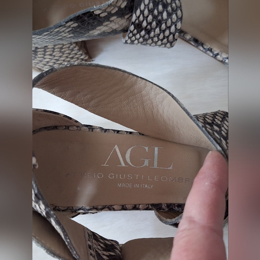 Agl Black and White Snakeskin Sandals with Ankle Strap Size 8.5 - Picture 5 of 6